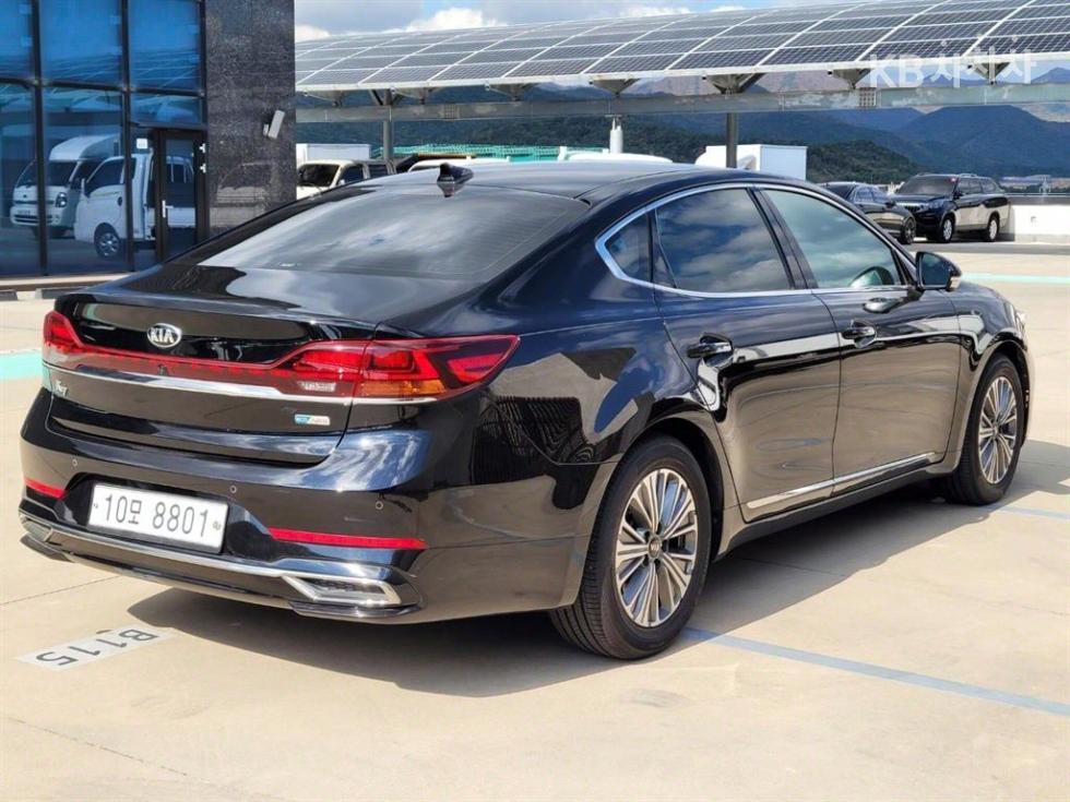 2020 - kia k7