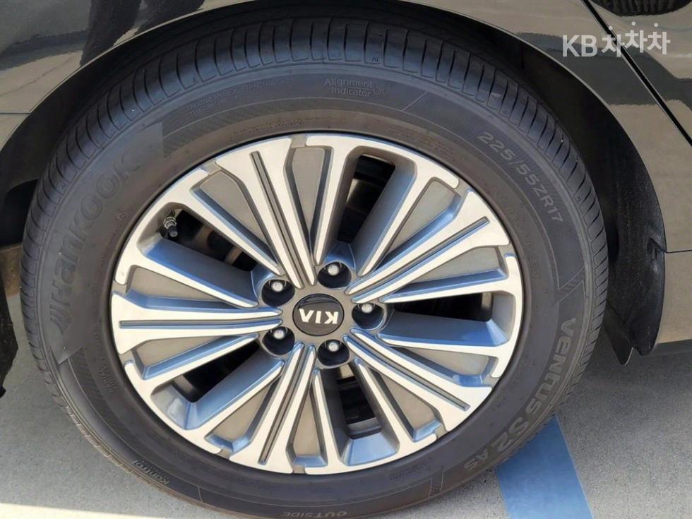 2020 - kia k7