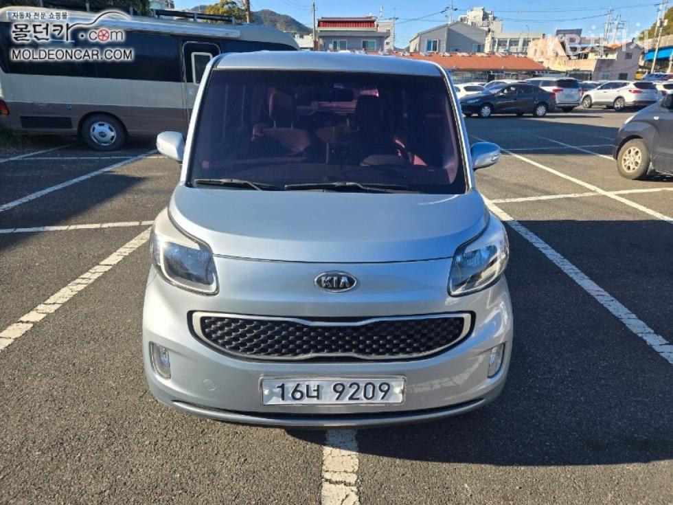 2012 kia ray