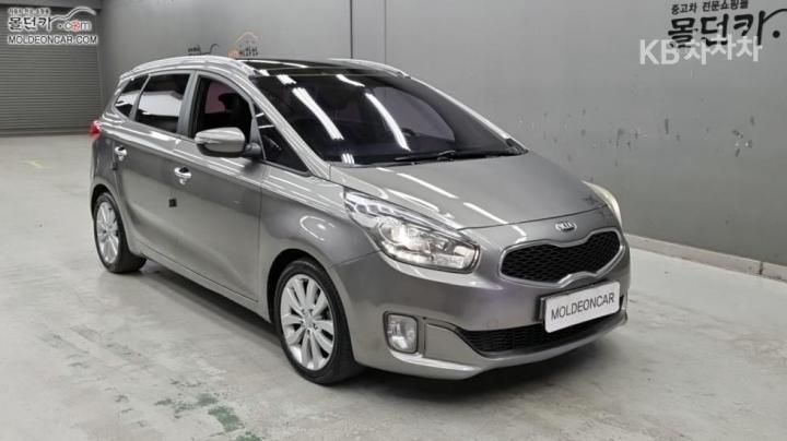 Kia Carens 2.0 LPi Prestige
