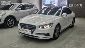 Hyundai Grandeur 렌터카 3.0 LPi 모던 — foto 1