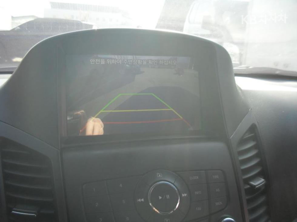 Chevrolet Orlando — miniaturë 12