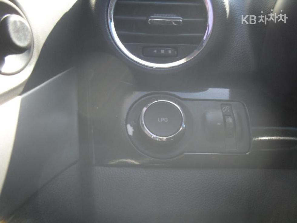 Chevrolet Orlando — miniaturë 14