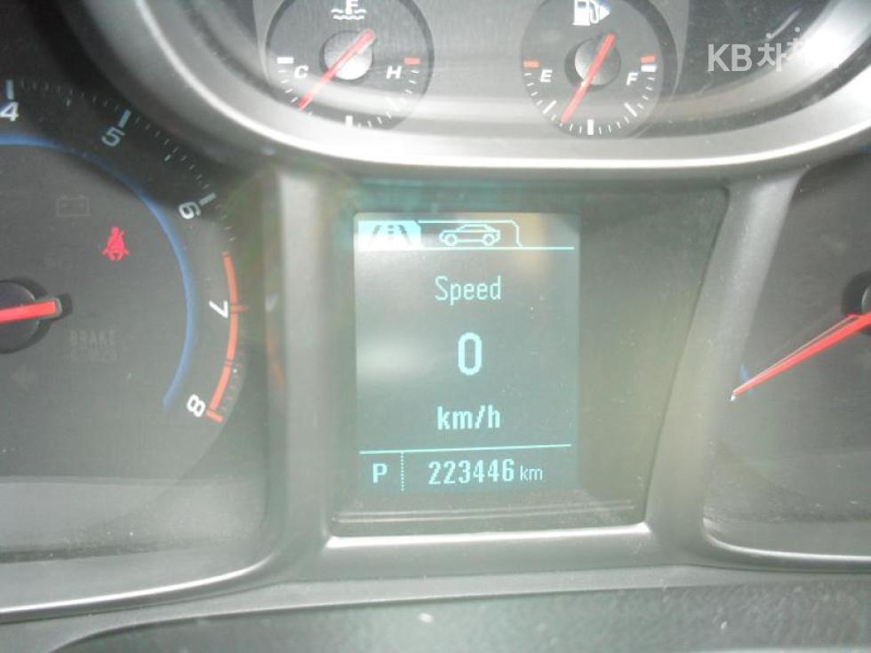 Chevrolet Orlando — miniaturë 15