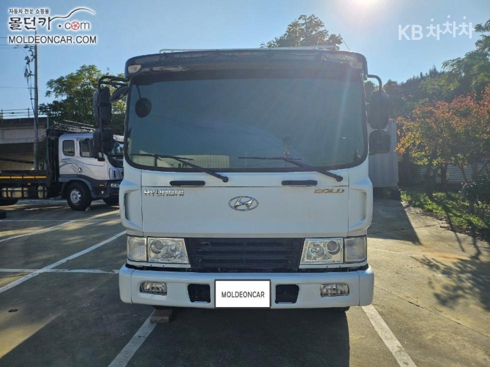 Hyundai Mega Truck