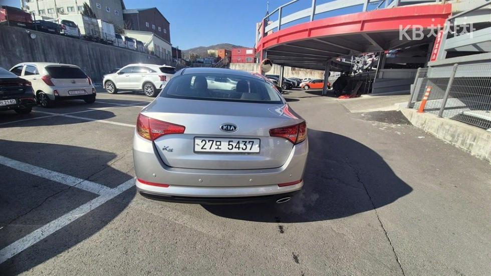 2012 - kia k5