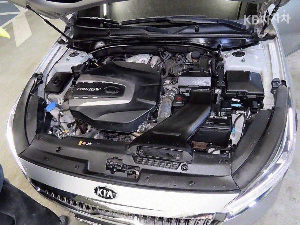 2017 - kia k7