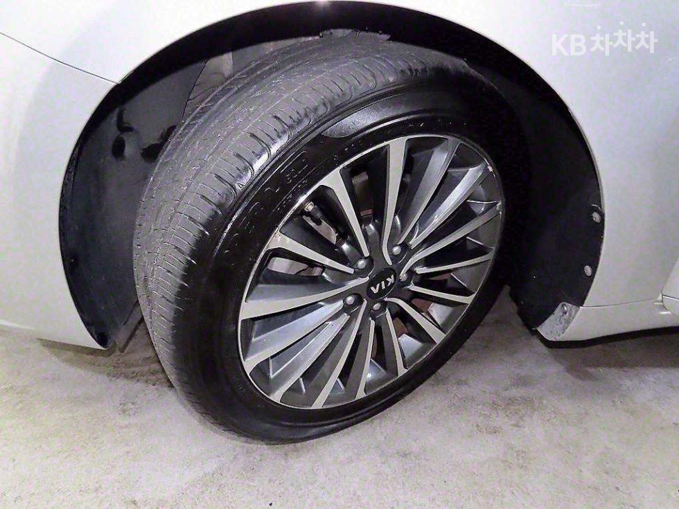 2017 - kia k7