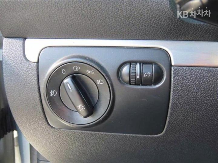 Volkswagen EOS 2.0 TFSI Convertible 9