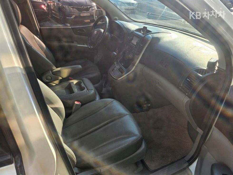 2008 - kia carnival