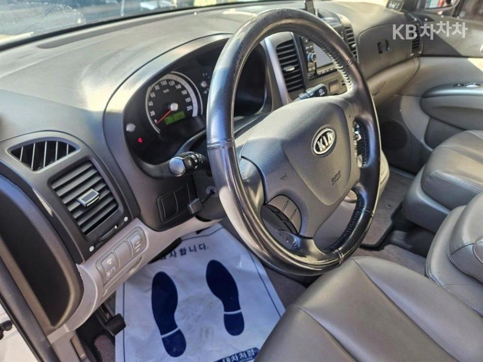 2008 - kia carnival