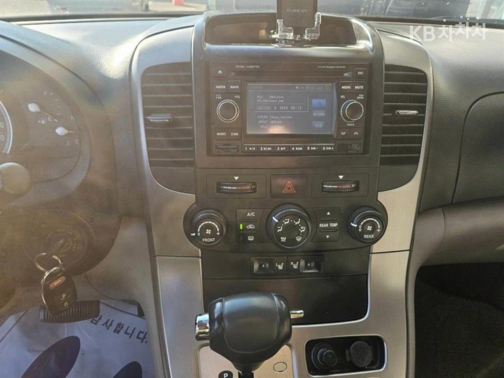 2008 - kia carnival