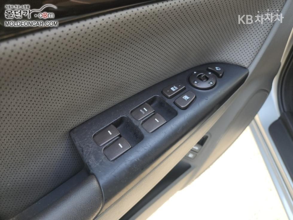 Hyundai Sonata — miniaturë 12