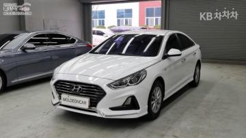 Hyundai Sonata 2.0 LPi 렌터카 — foto 1