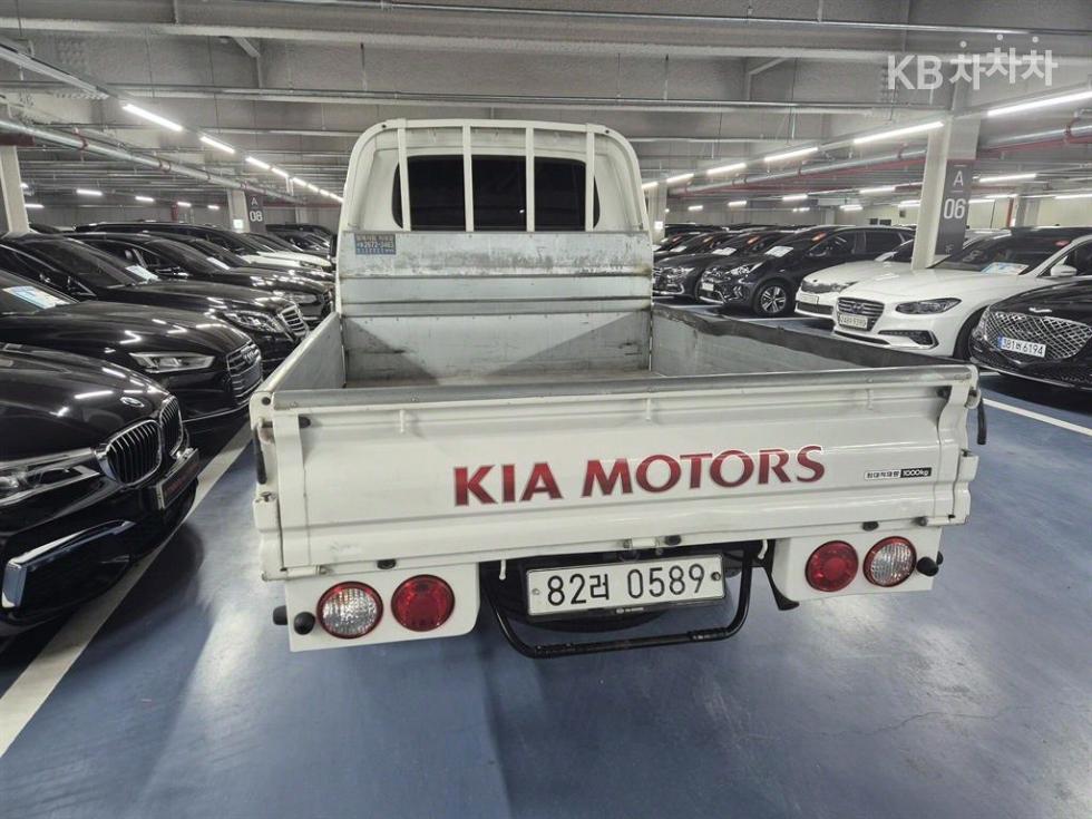 2019 - kia bongo iii