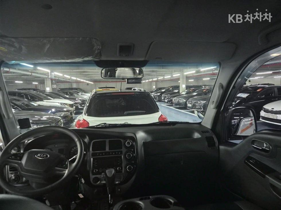 2019 - kia bongo iii