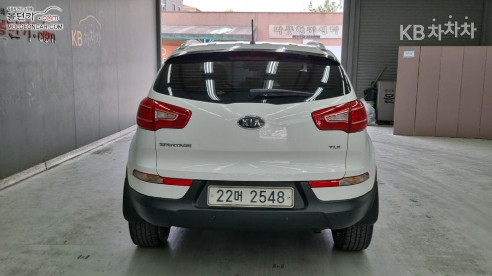 2011 - kia sportage