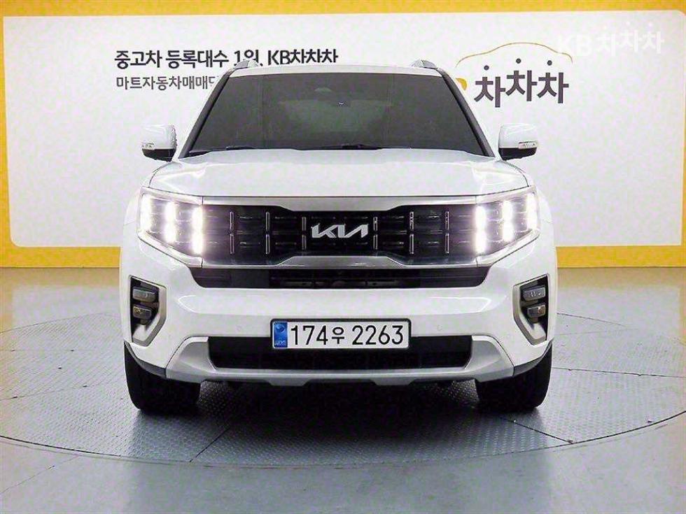 2022 - kia mohave