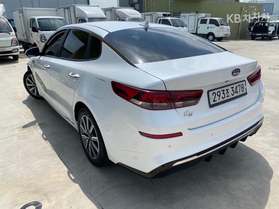 2020 - kia k5