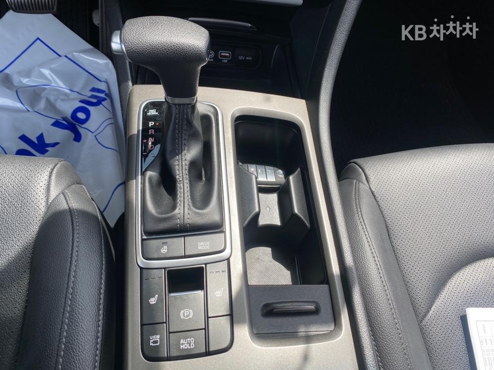 2020 - kia k5
