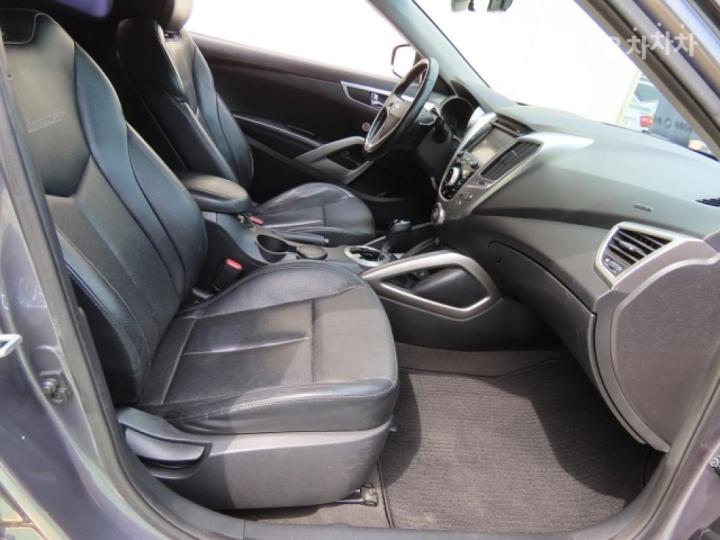 Hyundai Veloster 1.6 PYL 9