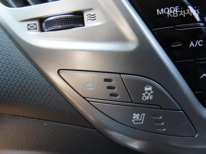 Hyundai Veloster 1.6 PYL 10