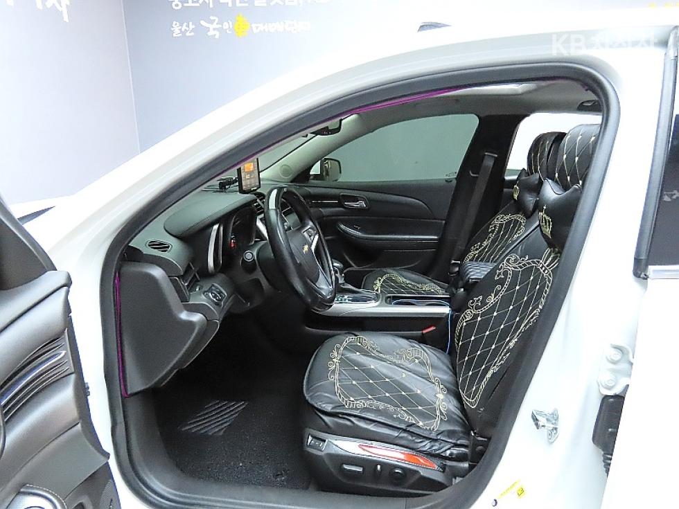 Chevrolet Malibu — miniaturë 10