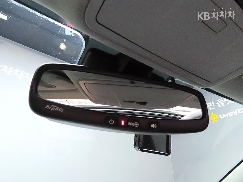 Chevrolet Malibu — miniaturë 15