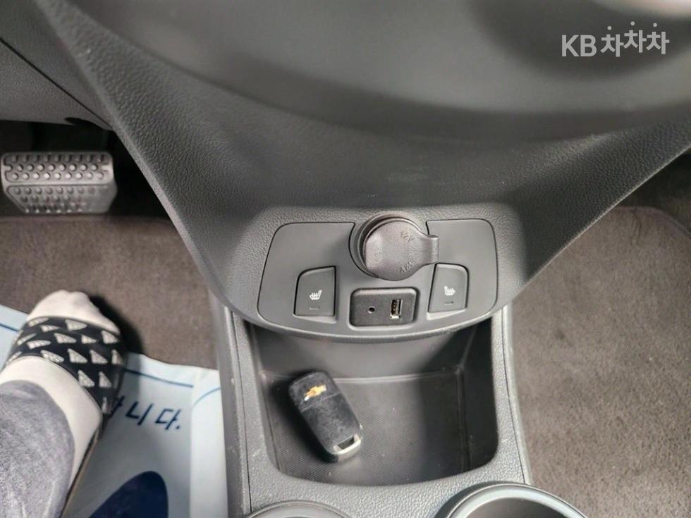 Chevrolet Spark — miniaturë 18