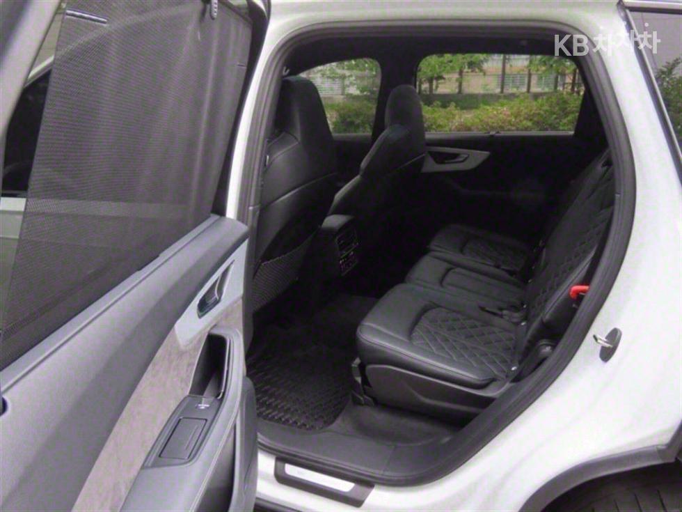 Audi Q7 — miniaturë 14