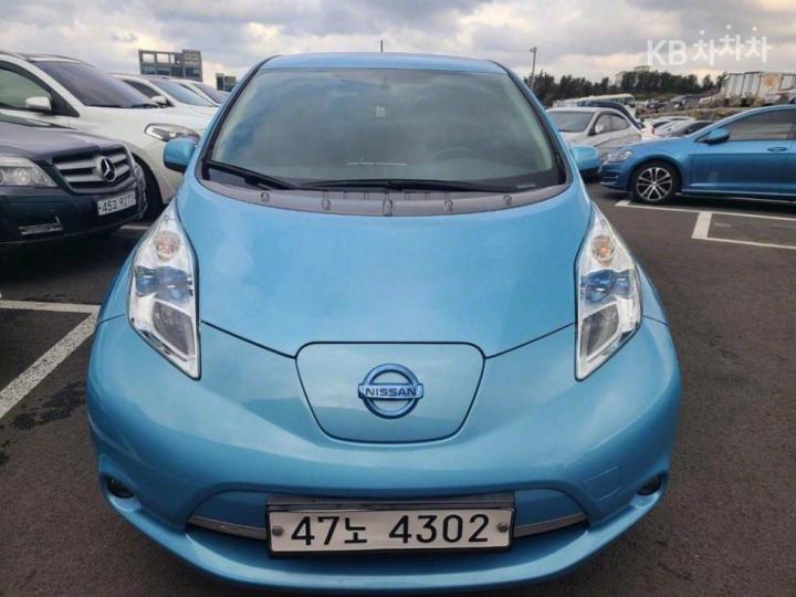 Nissan Leaf SL