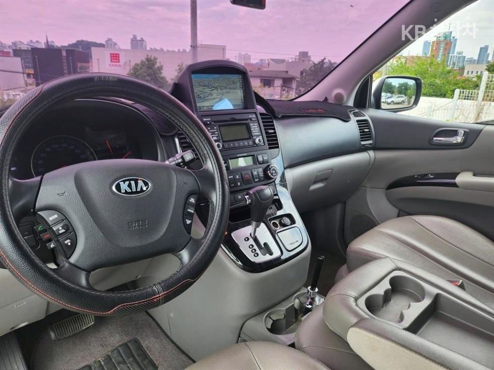 2014 - kia carnival