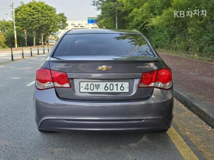 Chevrolet Cruze 1.8 LT+ Leather Package 5