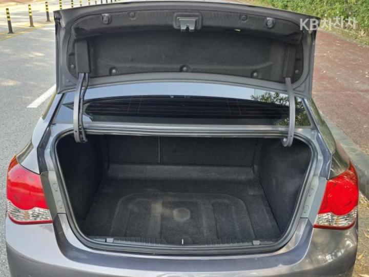 Chevrolet Cruze 1.8 LT+ Leather Package 8