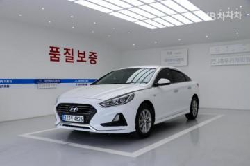Hyundai Sonata 2.0 LPi 렌터카 — foto 1