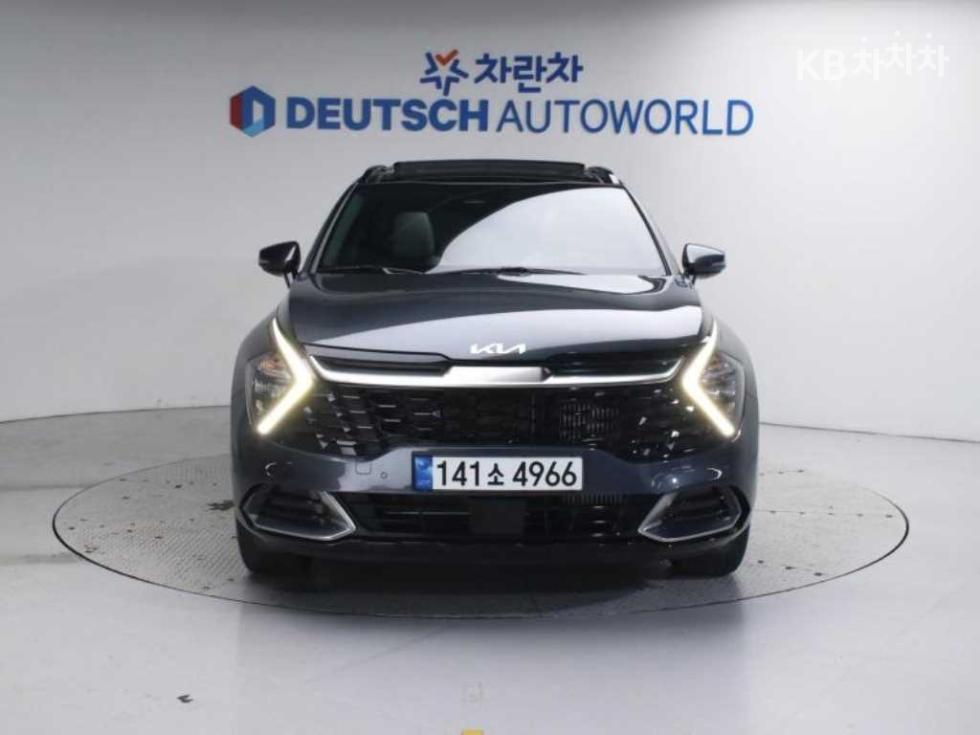 2022 - kia sportage