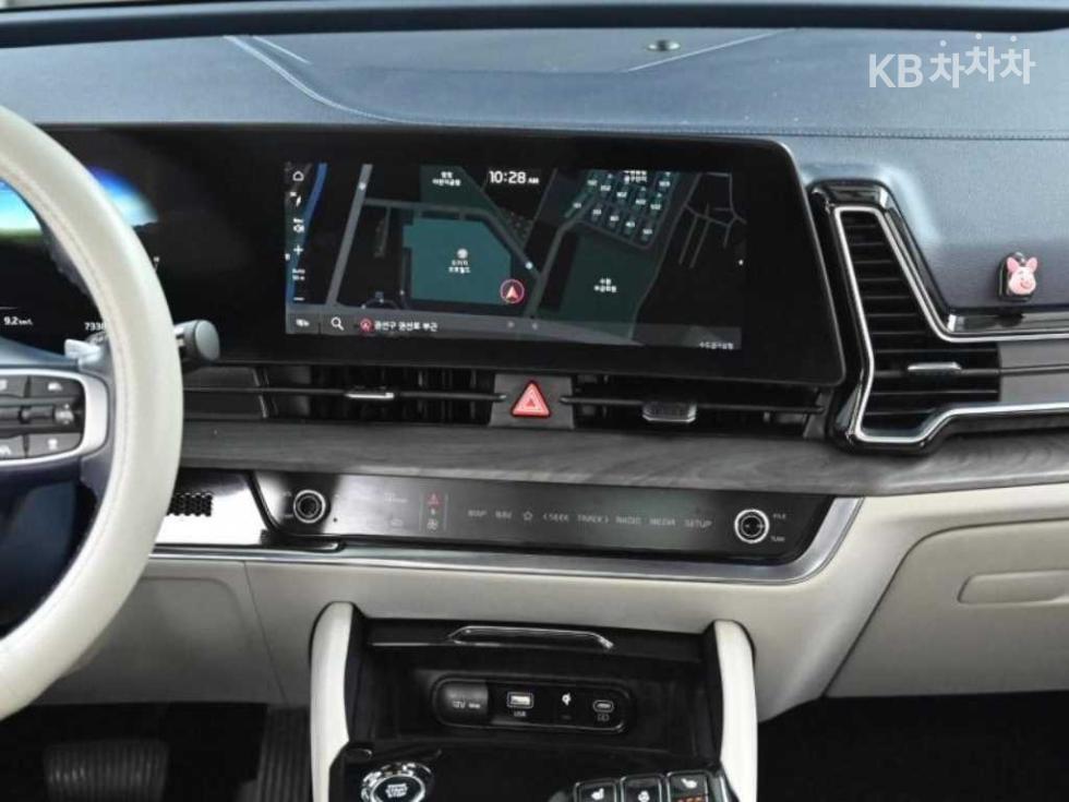 2022 - kia sportage