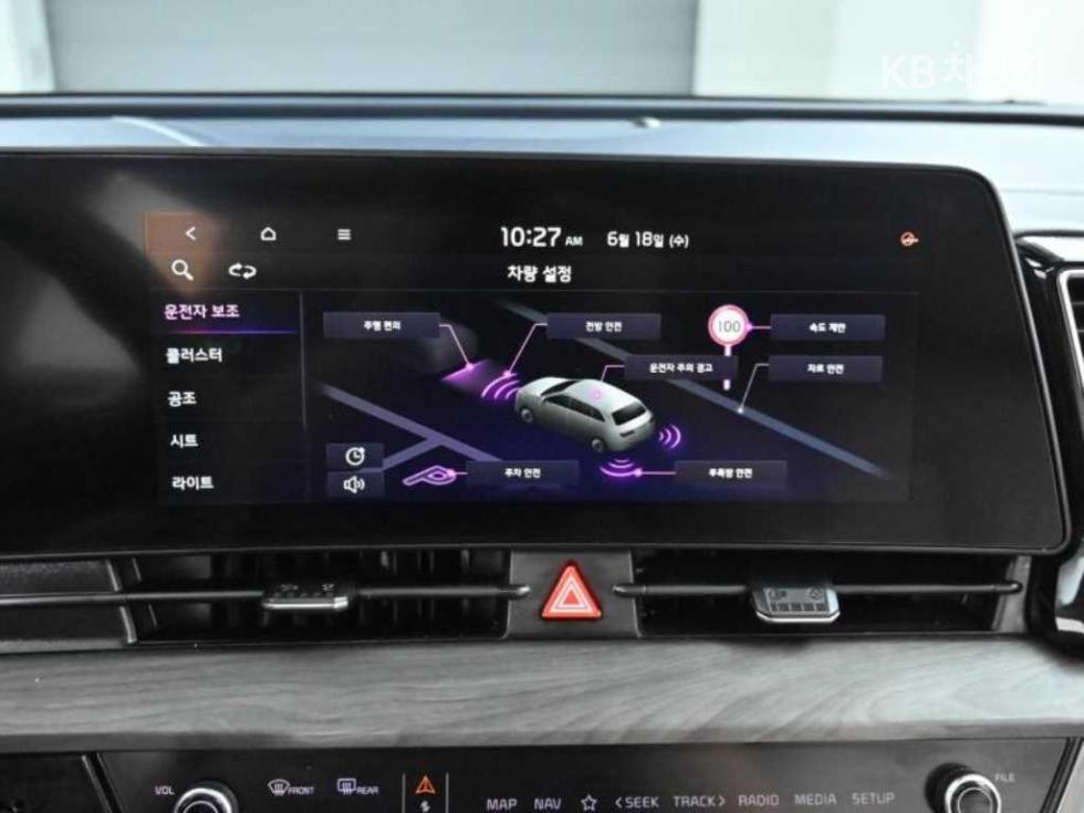 2022 - kia sportage