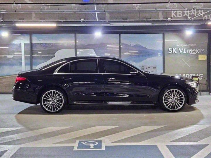 Mercedes-Benz S-klasse — miniaturë 3
