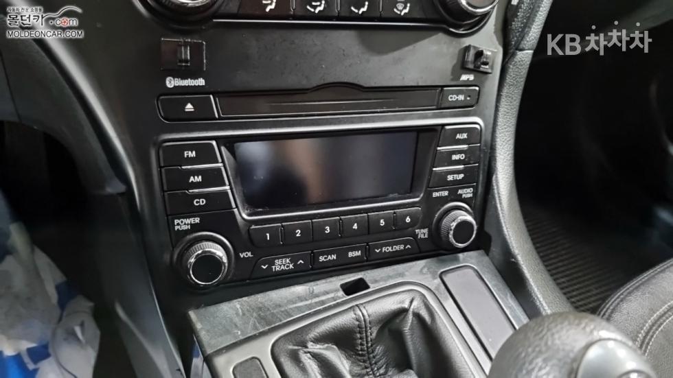 2012 - kia k5