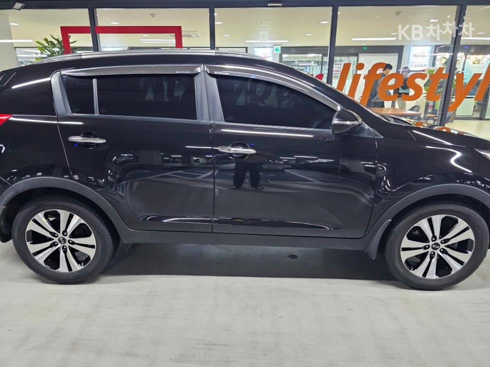 2011 - kia sportage