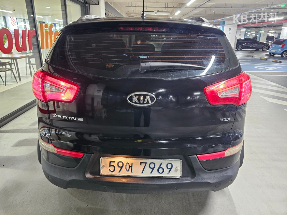 2011 - kia sportage