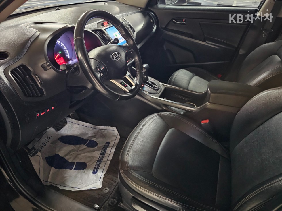 2011 - kia sportage