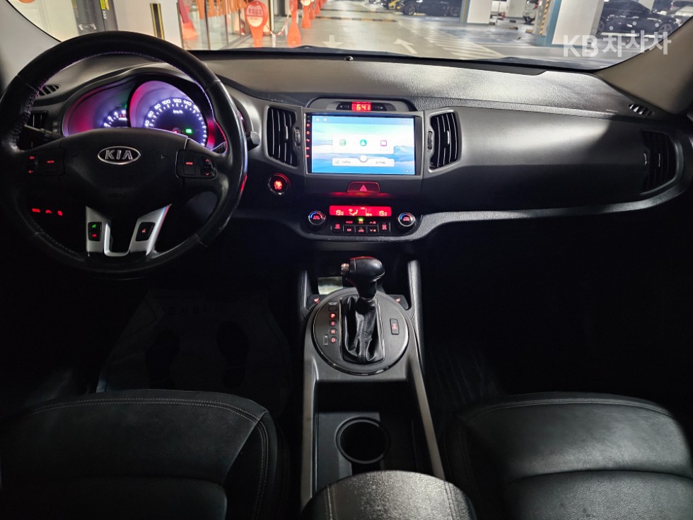 2011 - kia sportage