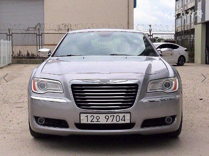 Chrysler 300C 3.6 11