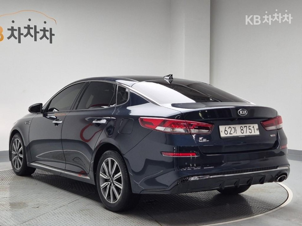 2019 - kia k5
