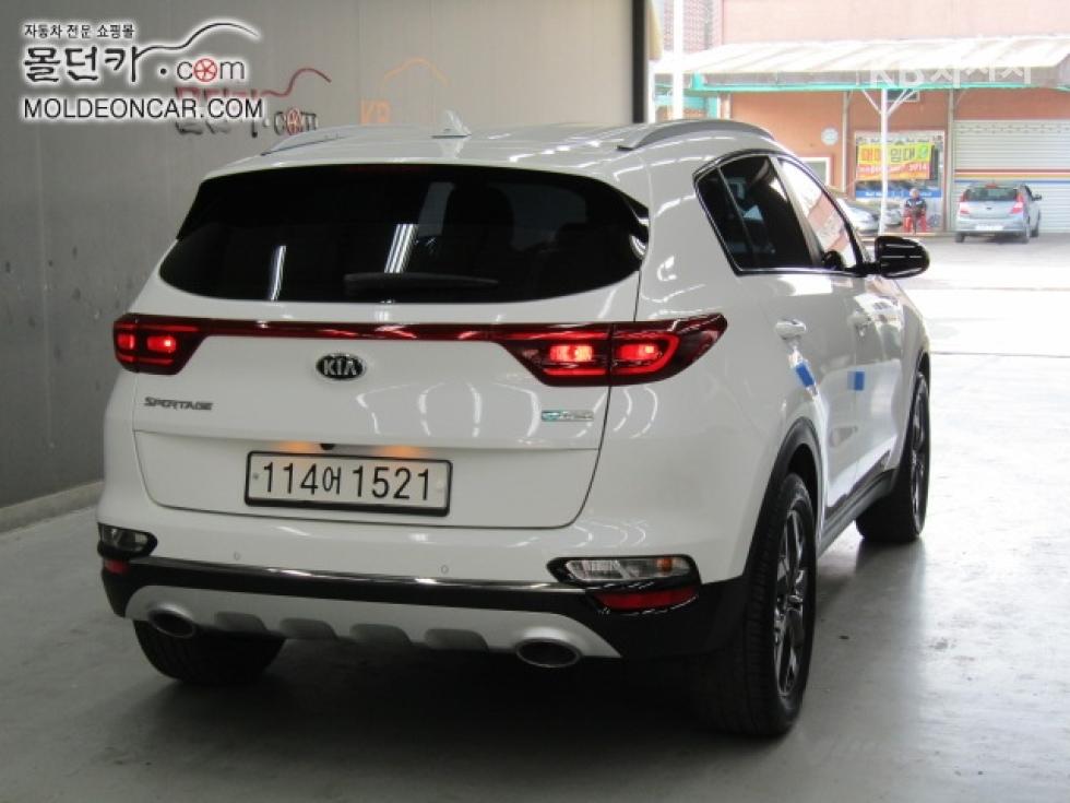2019 - kia sportage