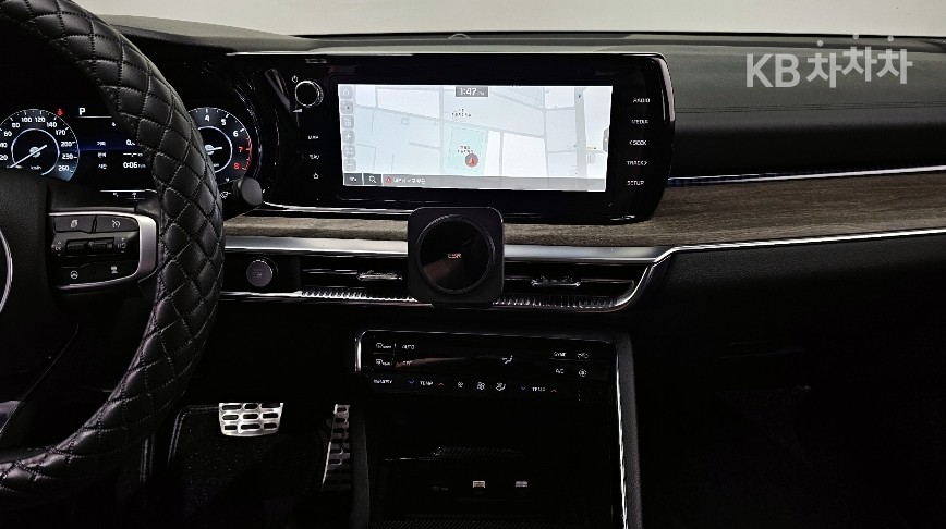 2023 - kia k5