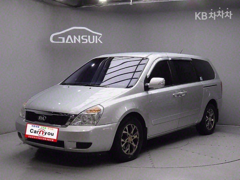 2014 - kia carnival