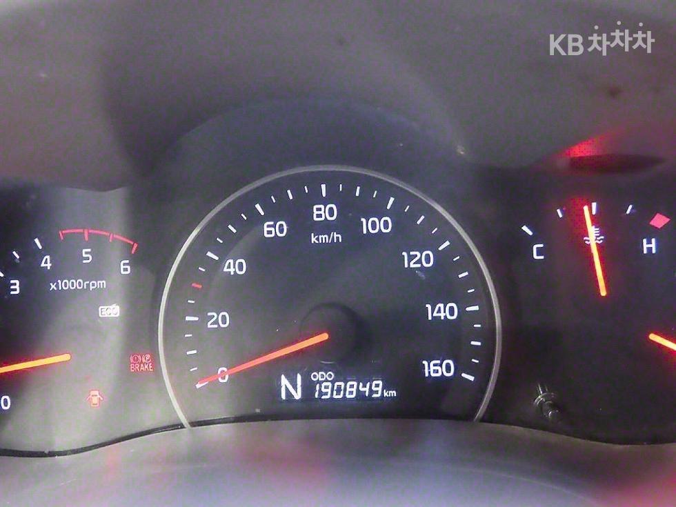 2014 - kia carnival
